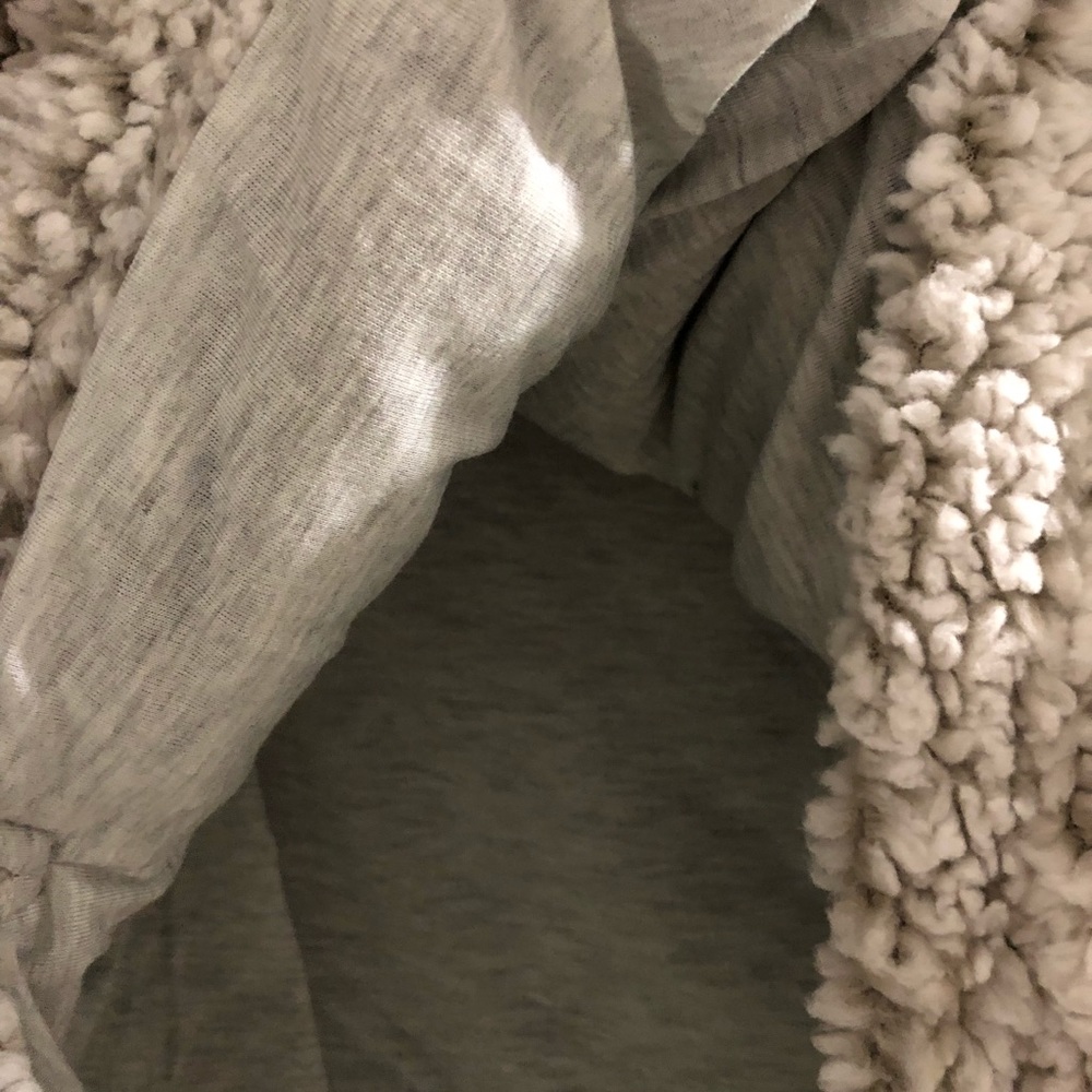 Thread & Supply Sherpa pullover - Picture 5 of 8